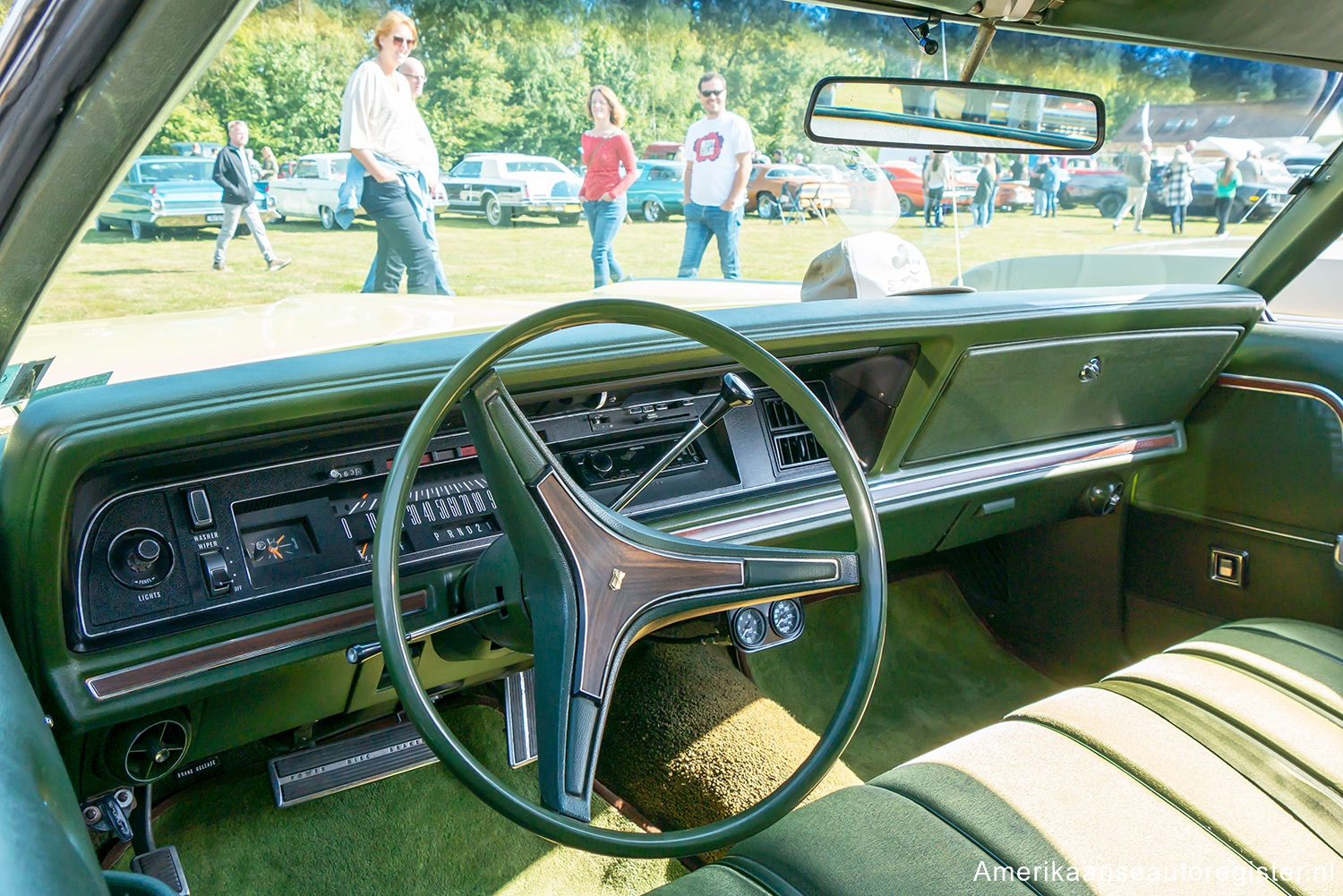 Chrysler New Yorker uit 1972